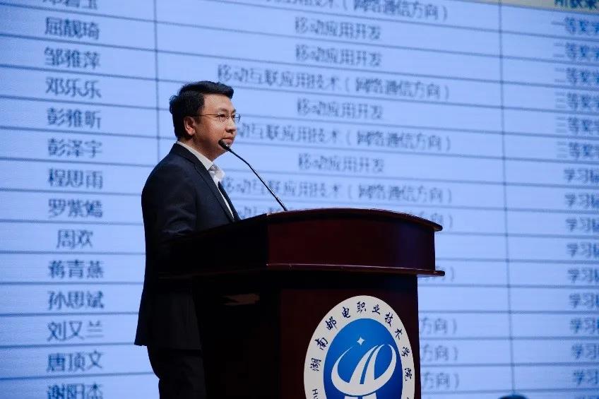 GGPOKER - 全球当先的在线扑克平台 | 安全平正的扑克游戏履历
