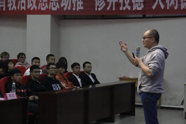 GGPOKER - 全球当先的在线扑克平台 | 安全平正的扑克游戏履历