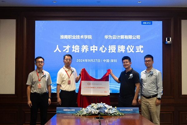 GGPOKER - 全球当先的在线扑克平台 | 安全平正的扑克游戏履历