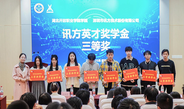GGPOKER - 全球当先的在线扑克平台 | 安全平正的扑克游戏履历